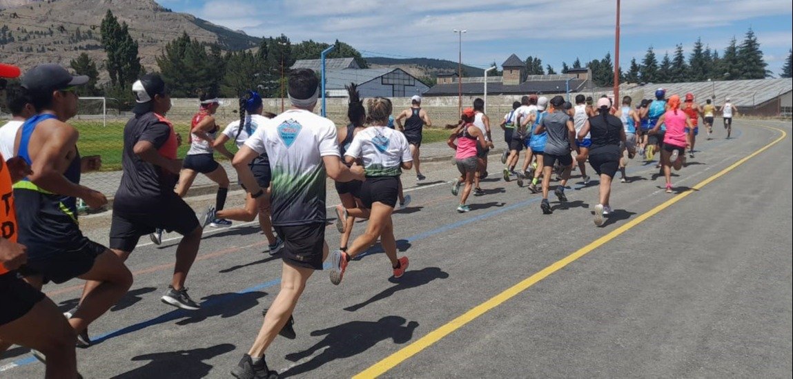 Último entrenamiento antes de viajar ::: FC Juárez Bravos