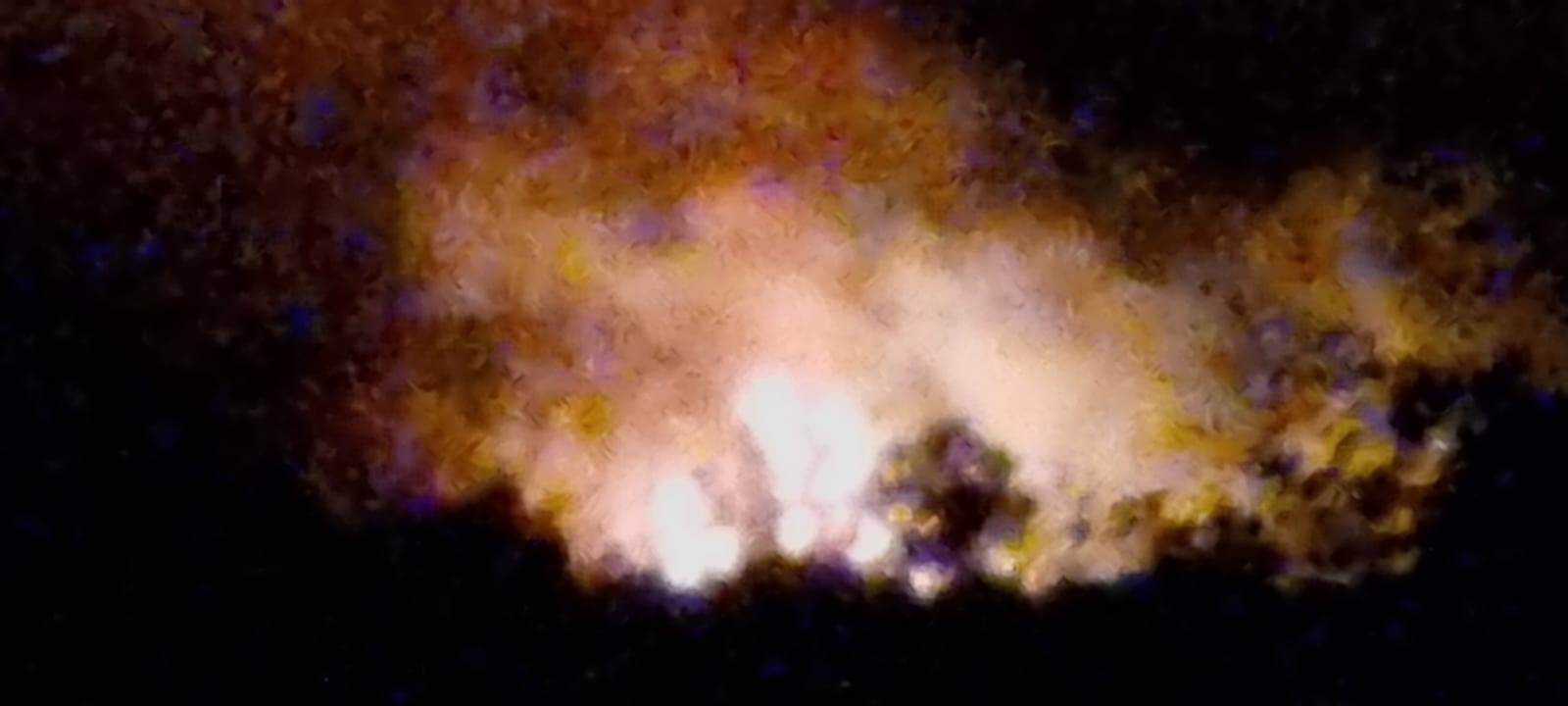 Dolor total: Así está el incendio en Paso Ancho pasadas las 2 de la madrugada