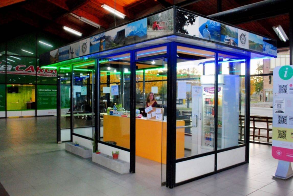 Abrió una nueva “cafetería al paso” en la Terminal de Ómnibus de Esquel