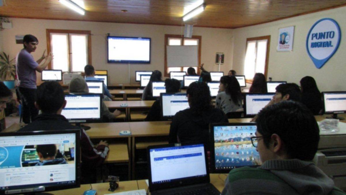 El municipio de Esquel te invita a terminar los estudios secundarios