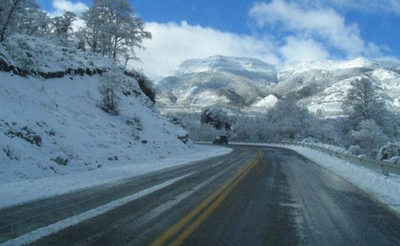 Rige un alerta amarilla por nieve en la cordillera de Chubut