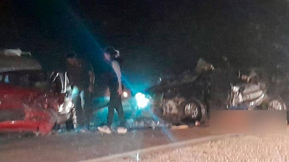 El cantante Huguito Flores, su esposa y su cuñado, murieron en un accidente automovilístico